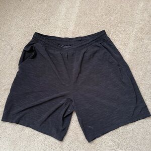 Lululemon XL Men's Black Athletic Shorts
